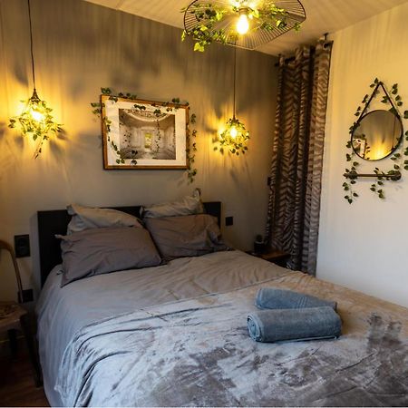 Suite Indus - Jardin, Netflix Et Parking - Le Manoir Aux Pommes Orbec Exterior foto